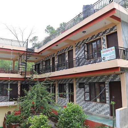 Bamboo Garden Villa Pokhara Bagian luar foto